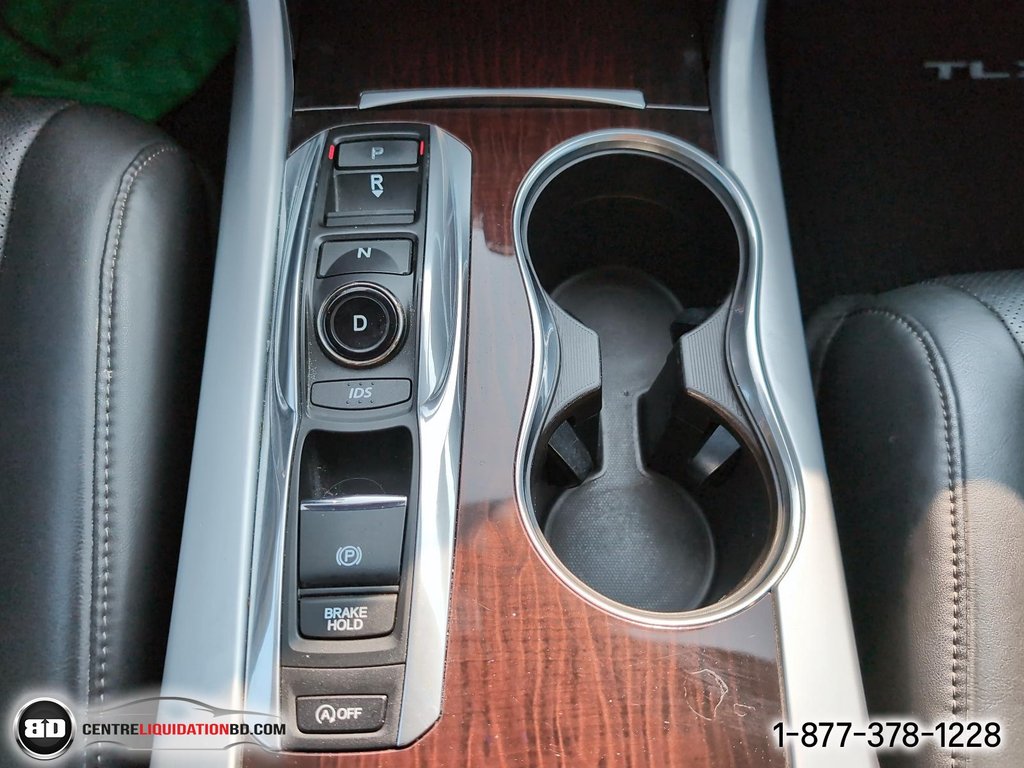 2017 Acura TLX in Granby, Quebec - 18 - w1024h768px