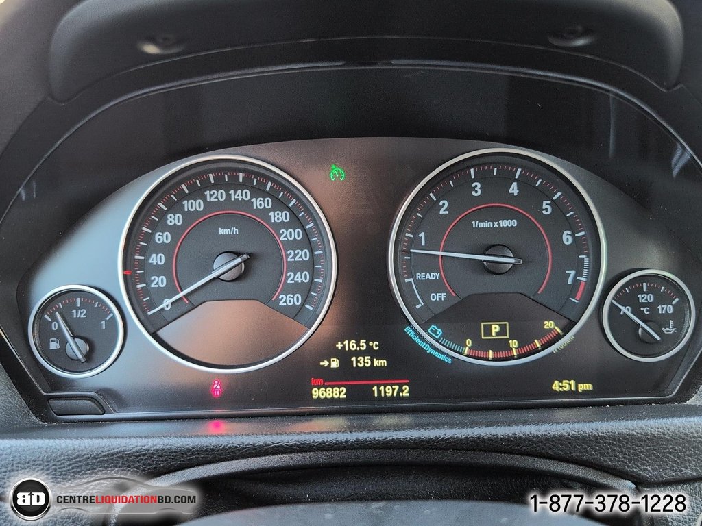 BMW 3 Series 330i xDrive 2018 à Granby, Québec - 17 - w1024h768px