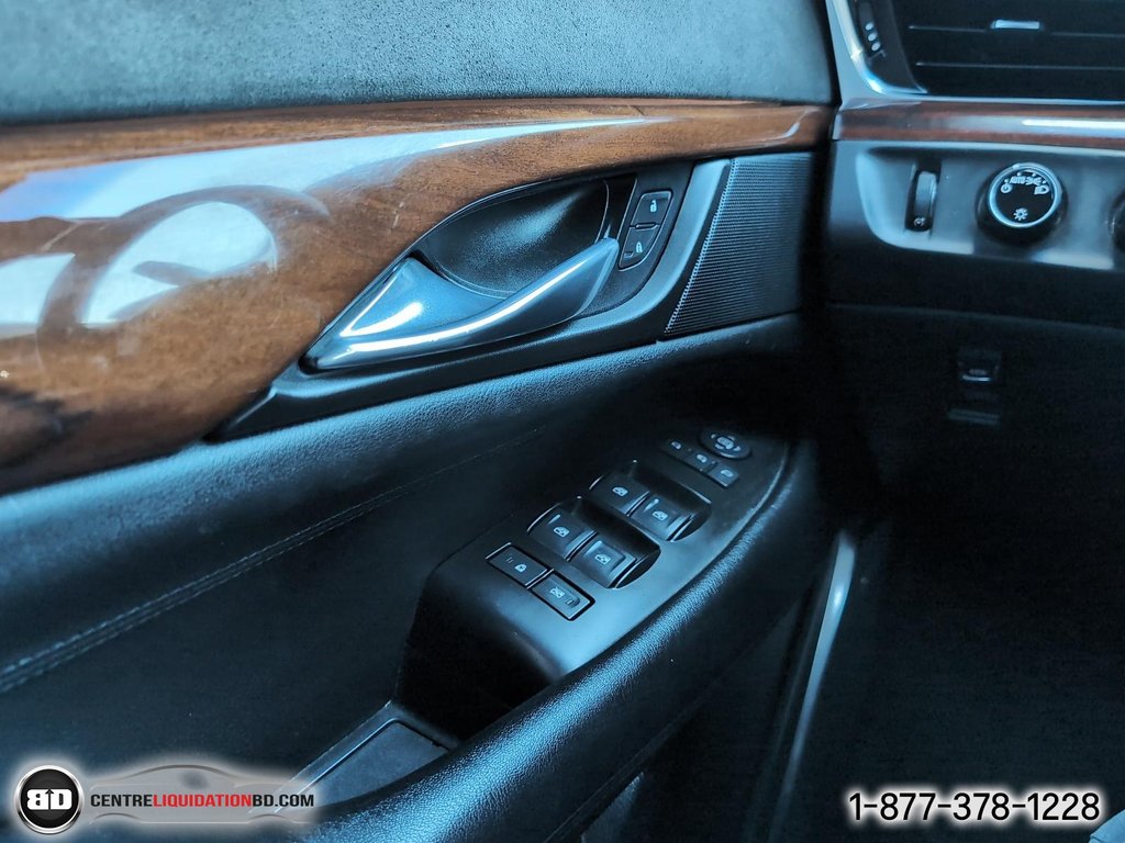 Cadillac Escalade Premium 2015 à Granby, Québec - 14 - w1024h768px
