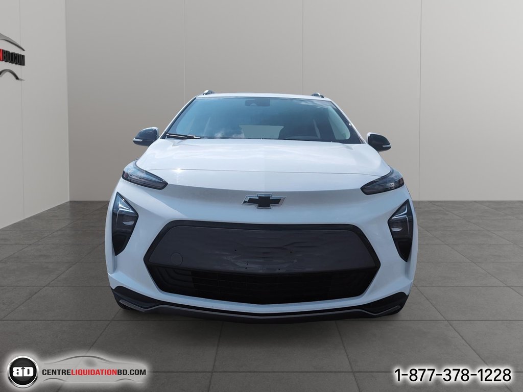 2023 Chevrolet BOLT EUV LT in Granby, Quebec - 2 - w1024h768px