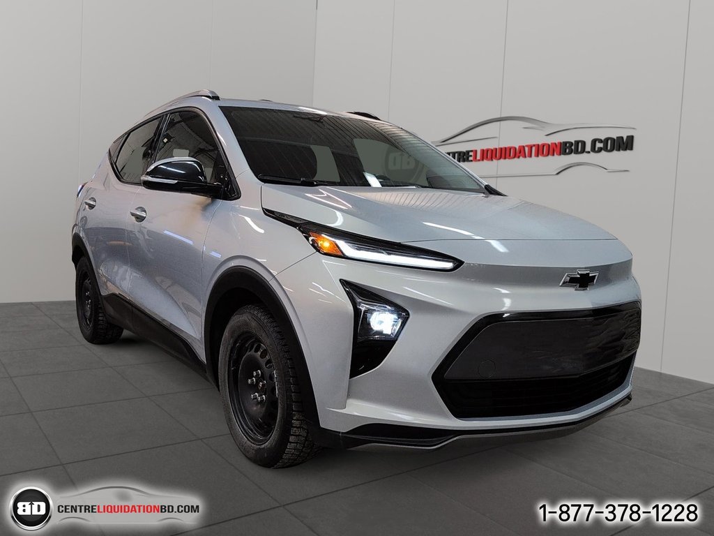 Chevrolet Bolt EUV LT SIEGES ET VOLANT CHAUFFANT, 2 SET DE ROUES 2023 à Granby, Québec - 3 - w1024h768px