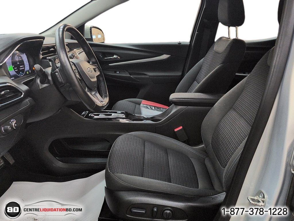 Chevrolet Bolt EUV LT SIEGES ET VOLANT CHAUFFANT, 2 SET DE ROUES 2023 à Granby, Québec - 13 - w1024h768px