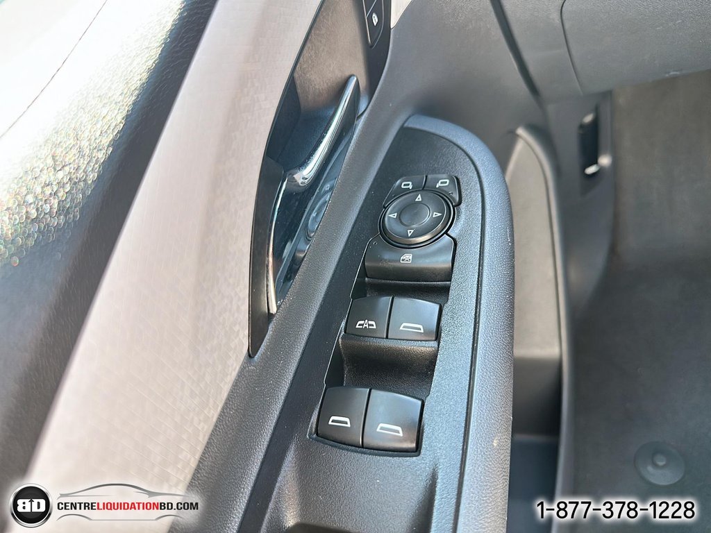2020 Chevrolet Bolt EV LT in Granby, Quebec - 15 - w1024h768px