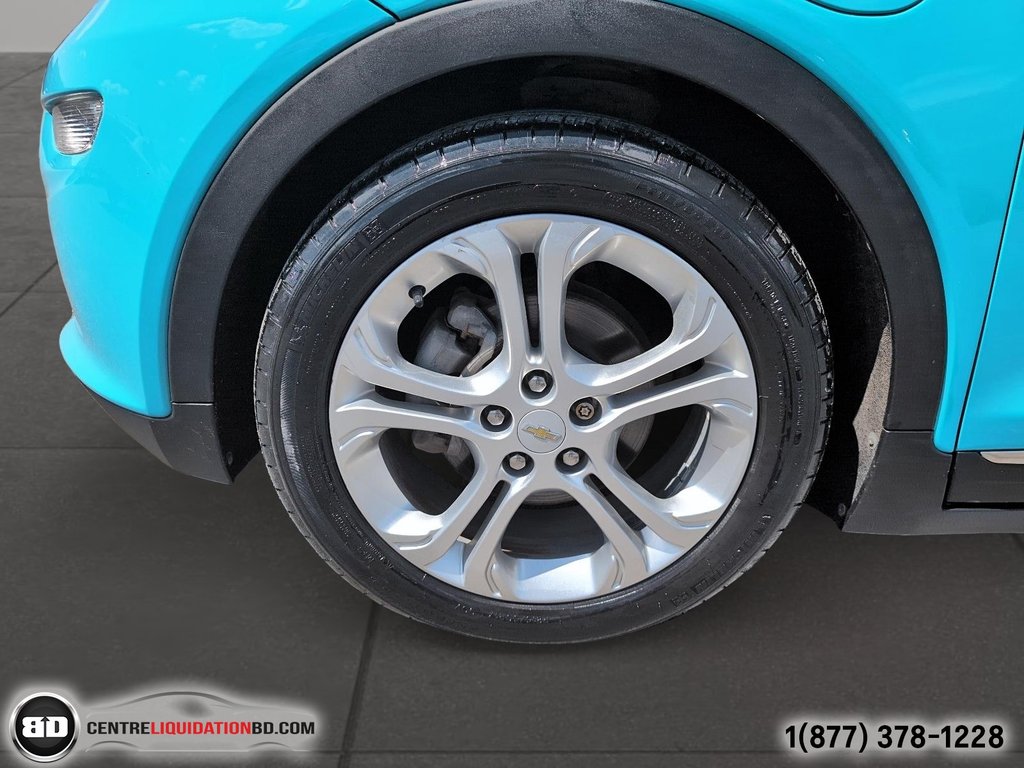 2020 Chevrolet Bolt EV LT (VGA VÉHICULE RECONSTRUIT) in Granby, Quebec - 12 - w1024h768px
