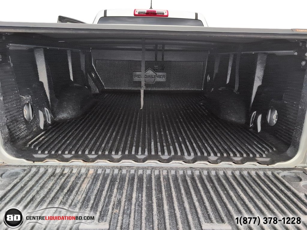 Chevrolet Colorado V6 4X4 WT DOUBLE CAB BOITE 6P 2019 à Granby, Québec - 11 - w1024h768px