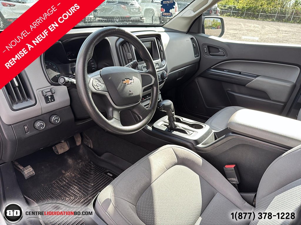 Chevrolet Colorado V6 4X4 WT DOUBLE CAB BOITE 6P 2019 à Granby, Québec - 12 - w1024h768px