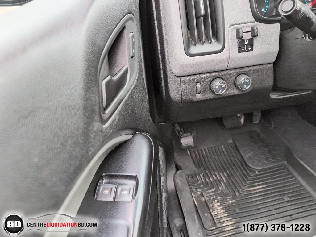 Chevrolet Colorado V6 4X4 WT DOUBLE CAB BOITE 6P 2019 à Granby, Québec - 17 - w1024h768px
