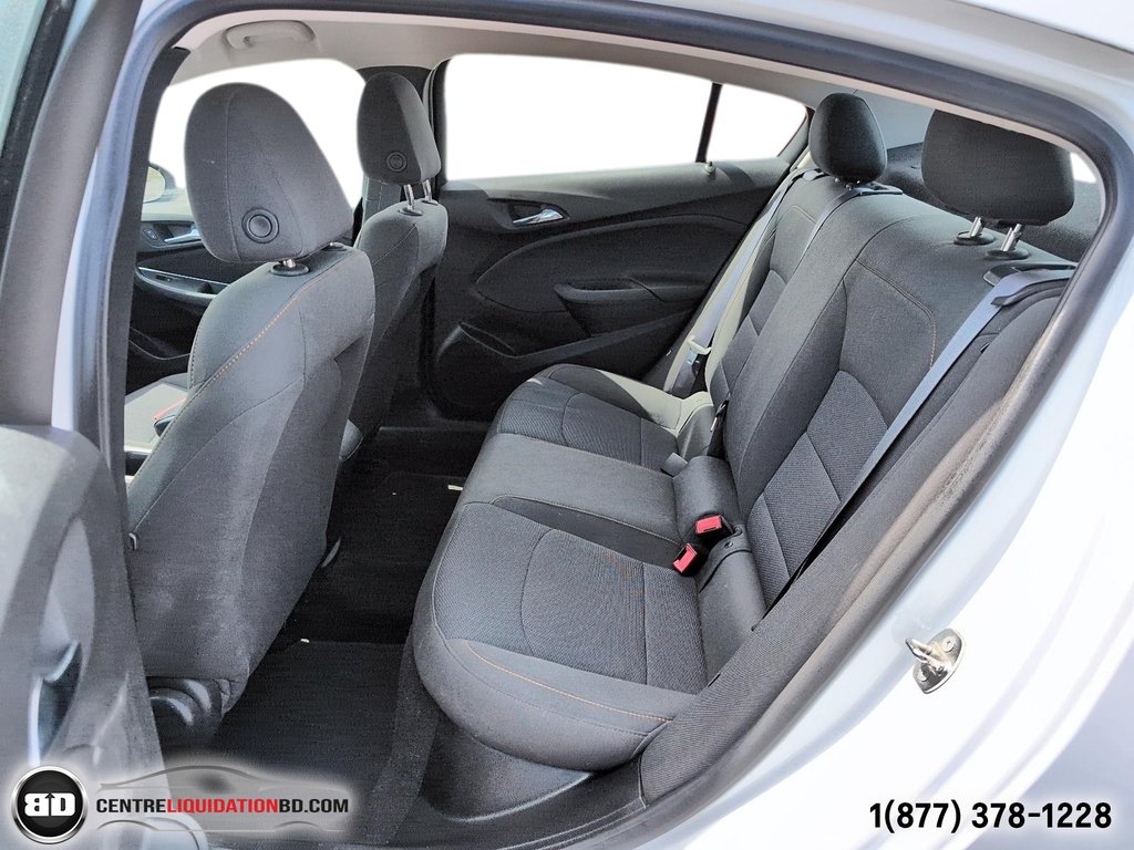 2017 Chevrolet Cruze LS (BAS KM) in Granby, Quebec - 14 - w1024h768px