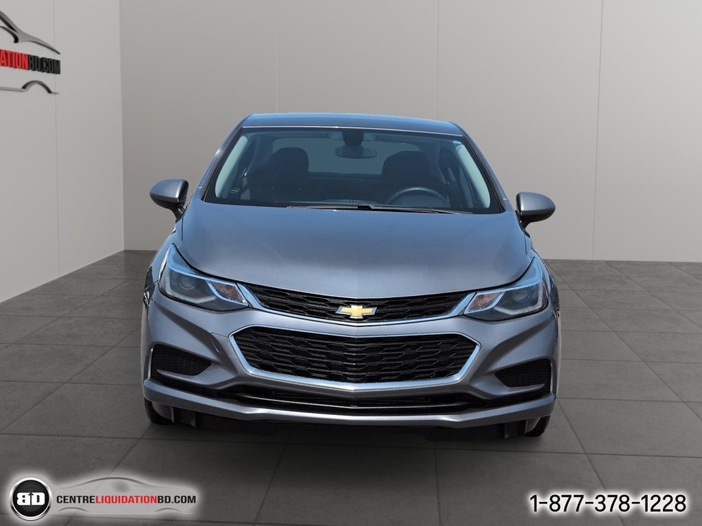 Chevrolet Cruze LT 2018 à Granby, Québec - 2 - w1024h768px