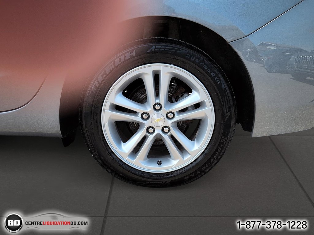 Chevrolet Cruze LT 2018 à Granby, Québec - 9 - w1024h768px