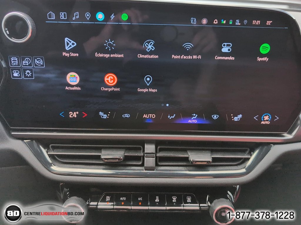 2024 Chevrolet Equinox EV RS in Granby, Quebec - 18 - w1024h768px