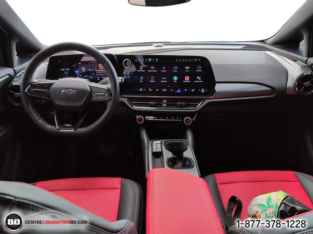 2024 Chevrolet Equinox EV RS in Granby, Quebec - 13 - w1024h768px