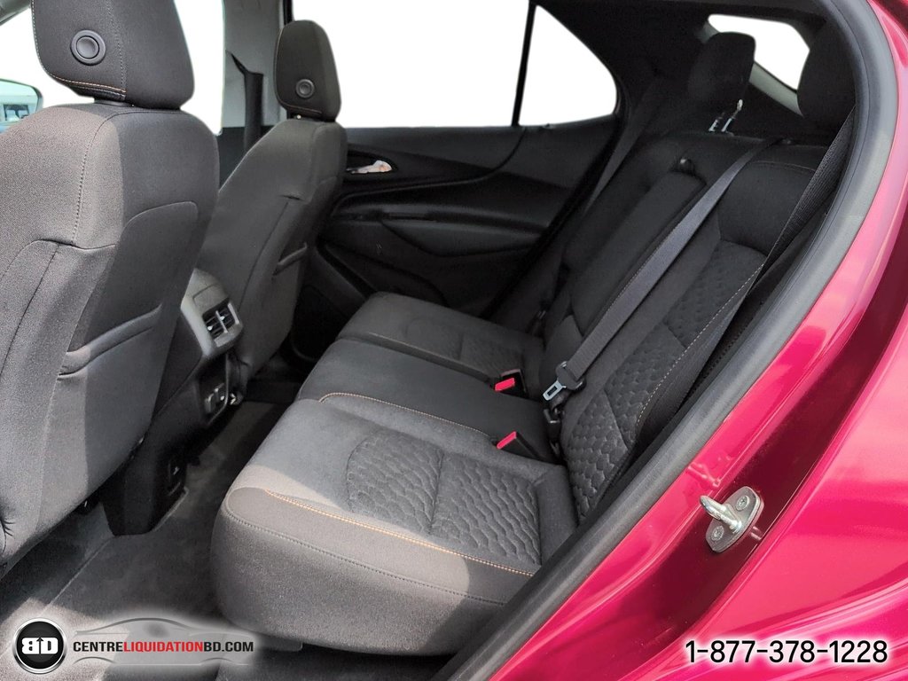 2018 Chevrolet Equinox LT AWD 2.0L TURBO in Granby, Quebec - 13 - w1024h768px