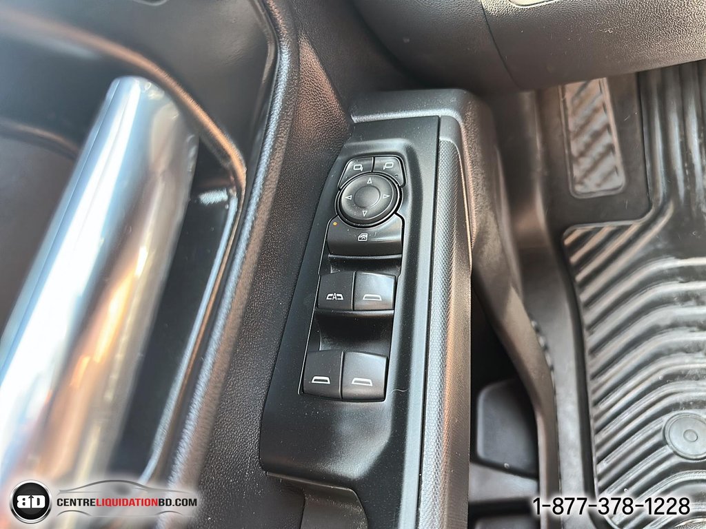 2022 Chevrolet Silverado 1500 LTD Custom 4 cyl 2.7l turbo in Granby, Quebec - 15 - w1024h768px