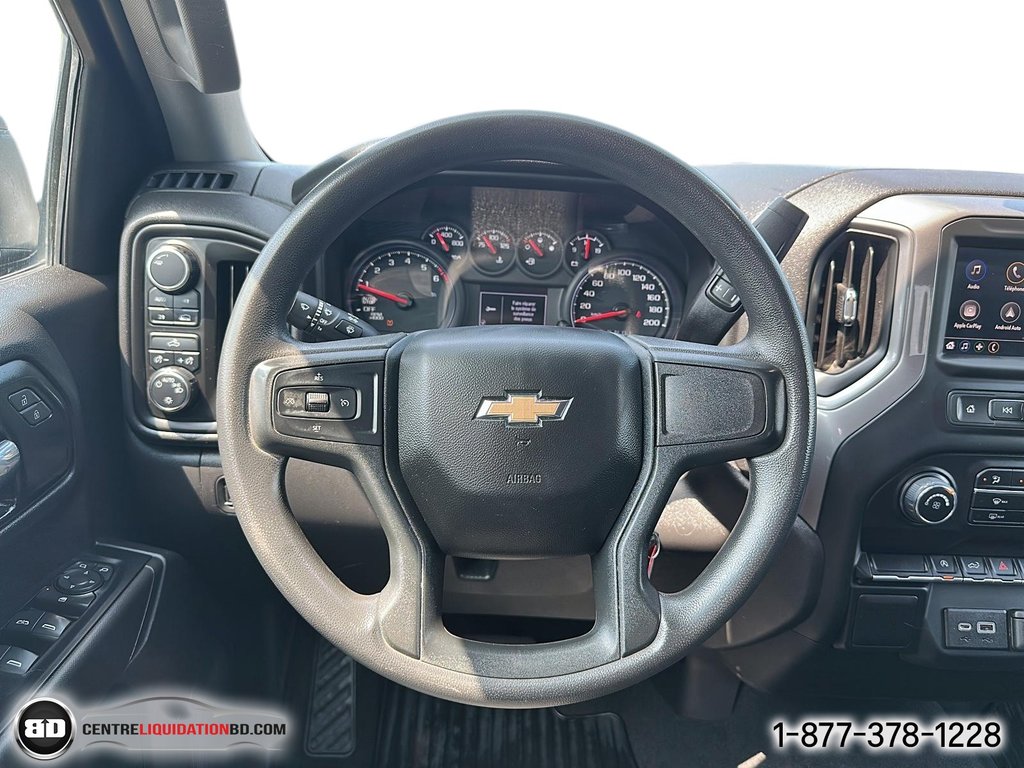 2022 Chevrolet Silverado 1500 LTD Custom 4 cyl 2.7l turbo in Granby, Quebec - 16 - w1024h768px