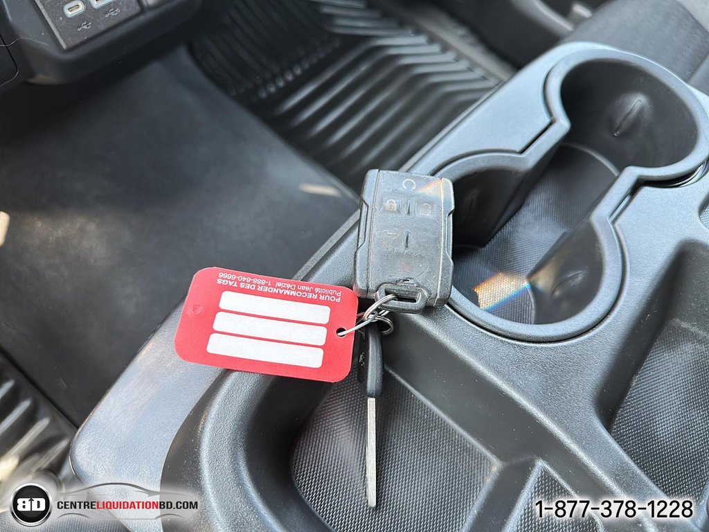 2022 Chevrolet Silverado 1500 LTD Custom 4 cyl 2.7l turbo in Granby, Quebec - 20 - w1024h768px