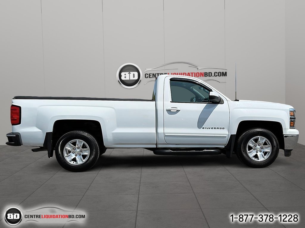 2015 Chevrolet Silverado 1500 LT in Granby, Quebec - 4 - w1024h768px