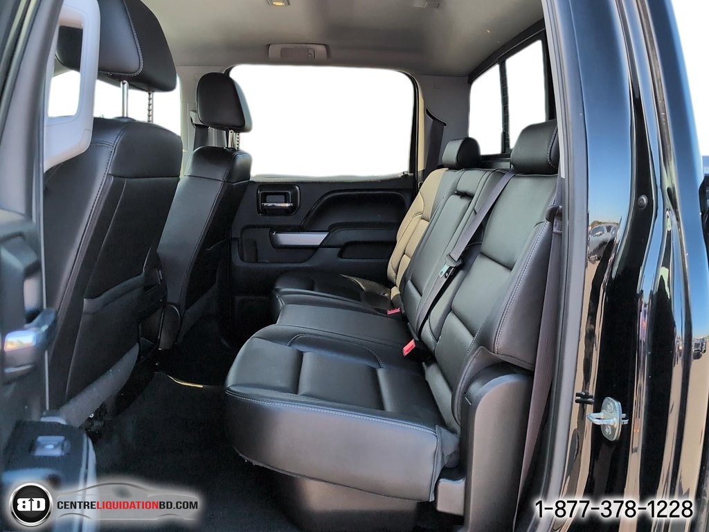 Chevrolet Silverado 1500 LTZ Z71 V8 6.2L 2017 à Granby, Québec - 13 - w1024h768px