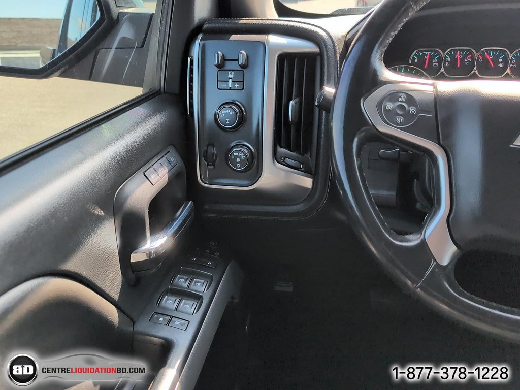Chevrolet Silverado 1500 LTZ Z71 V8 6.2L 2017 à Granby, Québec - 15 - w1024h768px