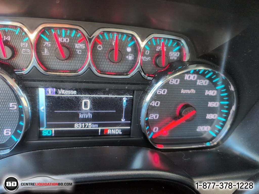 2017 Chevrolet Silverado 1500 LT in Granby, Quebec - 17 - w1024h768px