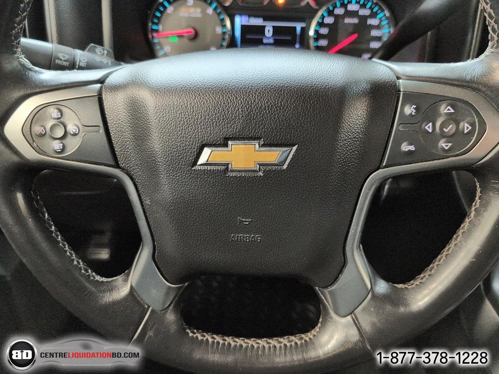 2017 Chevrolet Silverado 1500 LT Boite 6.6pi in Granby, Quebec - 17 - w1024h768px