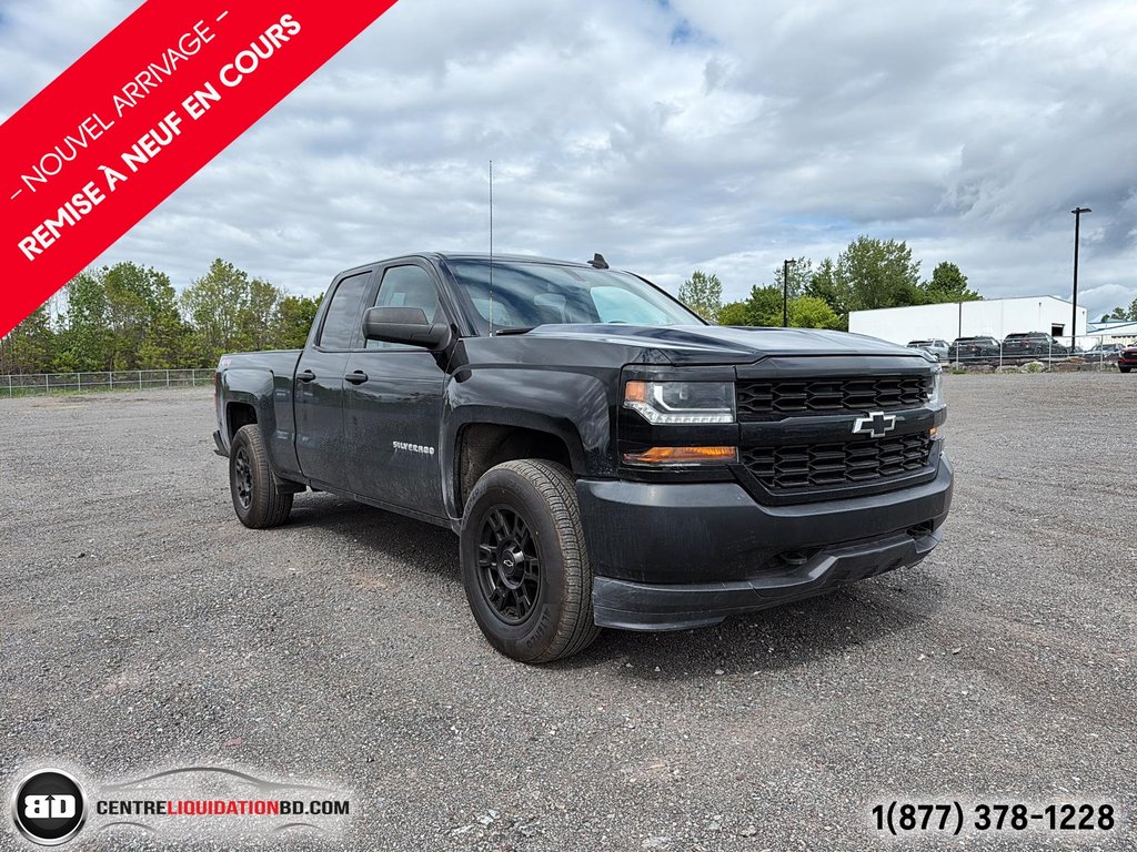 2017 Chevrolet Silverado 1500 WT in Granby, Quebec - 4 - w1024h768px