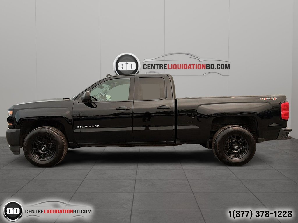 2017 Chevrolet Silverado 1500 WT in Granby, Quebec - 9 - w1024h768px