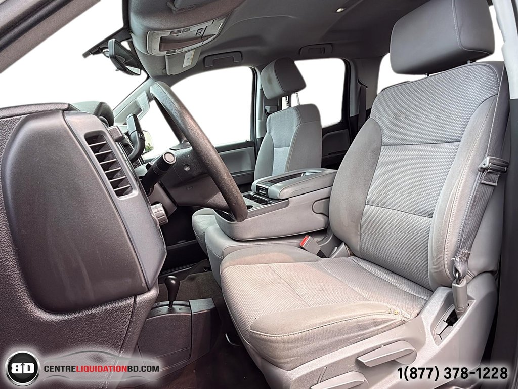 2017 Chevrolet Silverado 1500 WT in Granby, Quebec - 13 - w1024h768px