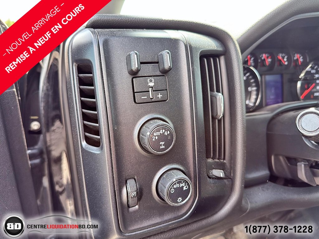 Chevrolet Silverado 1500 WT 5.3L CREW CAB BOÎTE 6.5P 2018 à Granby, Québec - 14 - w1024h768px