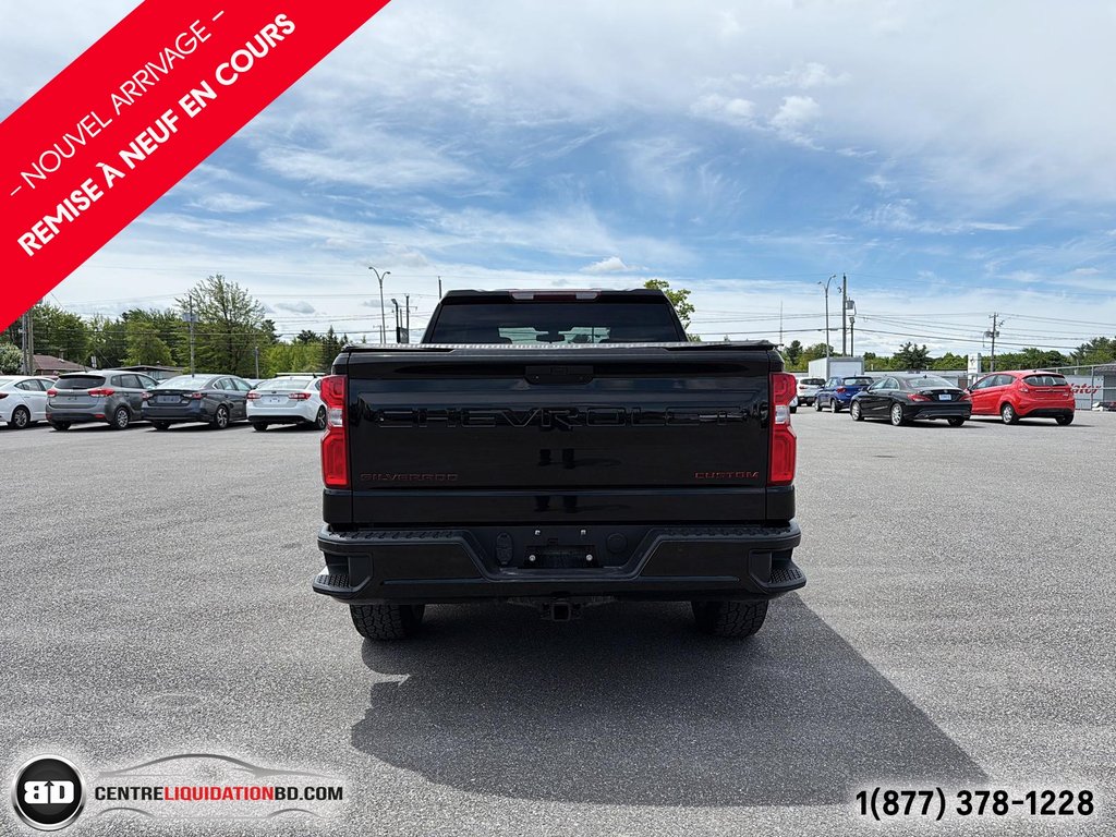 Chevrolet Silverado 1500 CUSTOM 2020 à Granby, Québec - 9 - w1024h768px