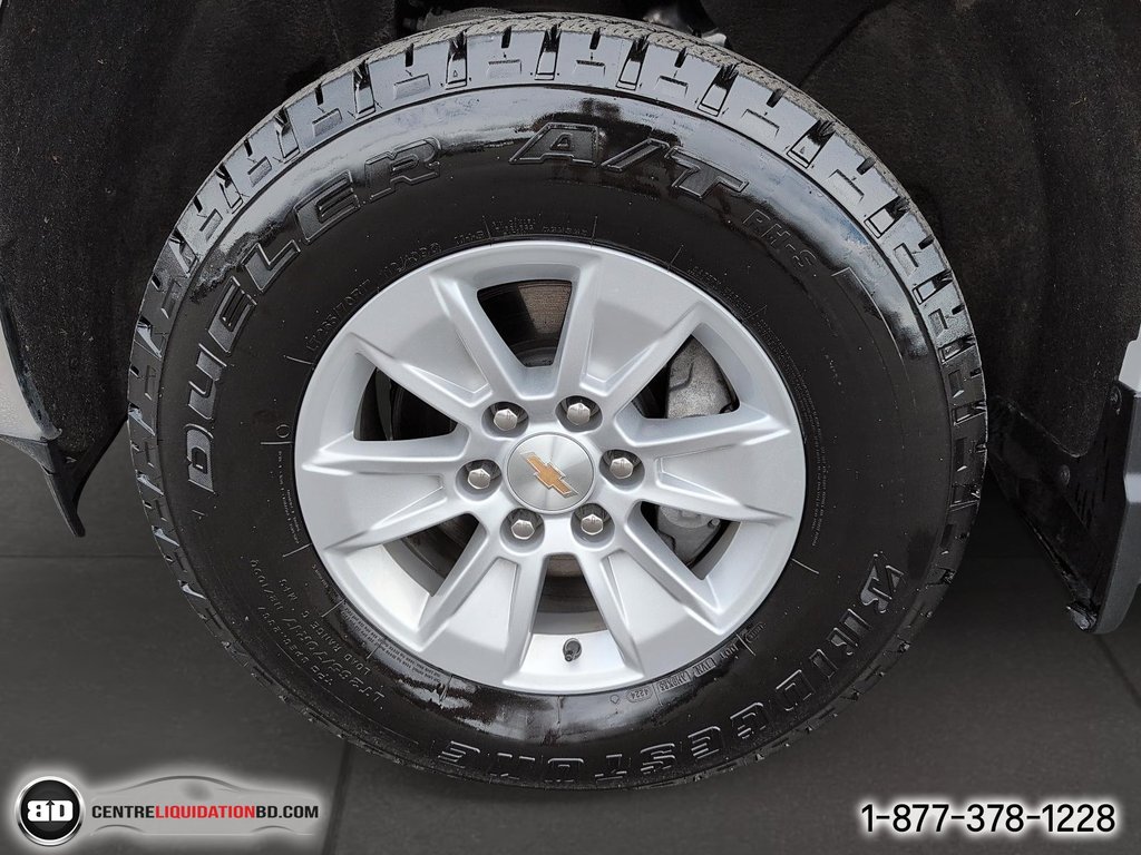 Chevrolet Silverado 1500 LT V8 5,3L 2025 à Granby, Québec - 11 - w1024h768px