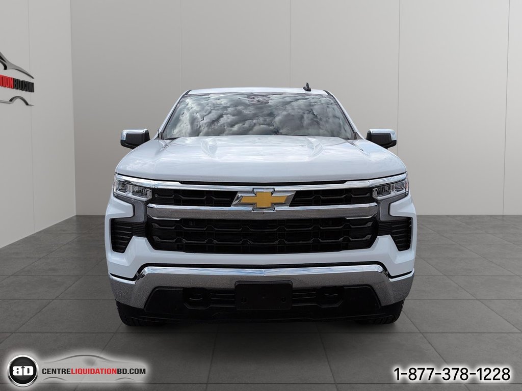 Chevrolet Silverado 1500 LT V8 5,3L 2025 à Granby, Québec - 2 - w1024h768px