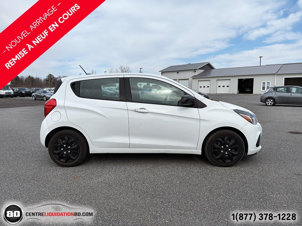 2017 Chevrolet Spark LS AUTOMATIQUE in Granby, Quebec - 5 - w1024h768px