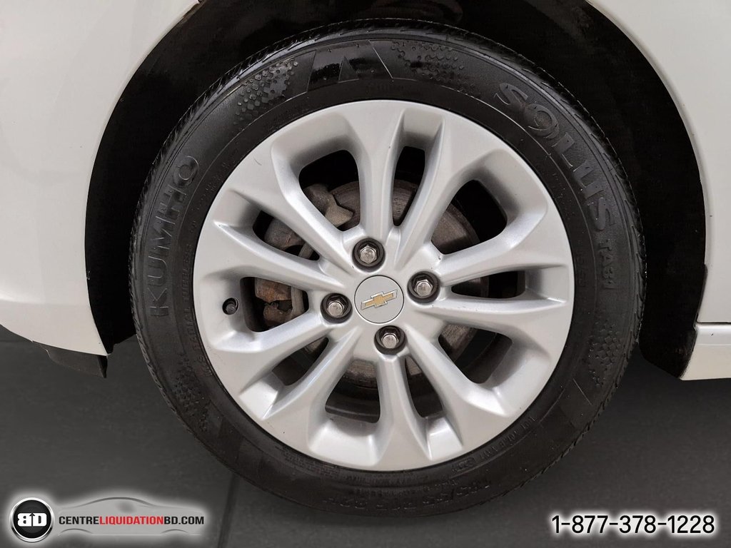 2020 Chevrolet Spark LT in Granby, Quebec - 12 - w1024h768px