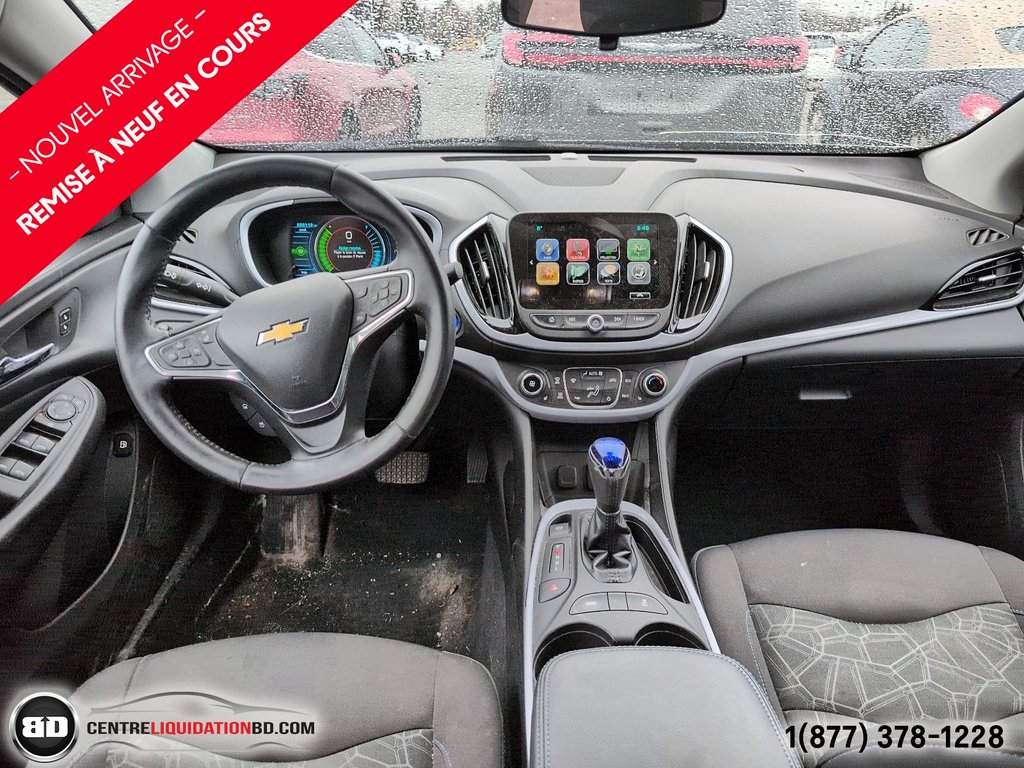 2018 Chevrolet Volt LT (POUR PIECES OU REPARÉ ***BATTERIE DEFECT**) in Granby, Quebec - 8 - w1024h768px