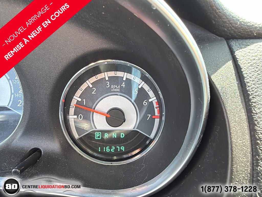 2011 Chrysler 200 Touring in Granby, Quebec - 13 - w1024h768px