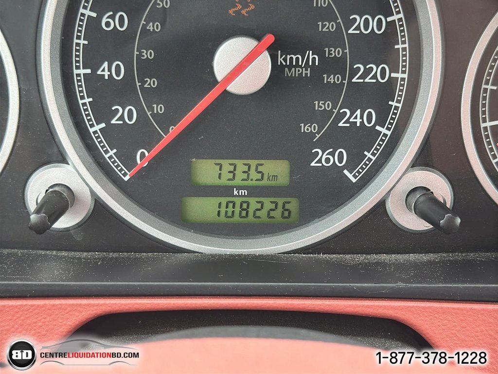 2005 Chrysler Crossfire Limited roadster in Granby, Quebec - 19 - w1024h768px