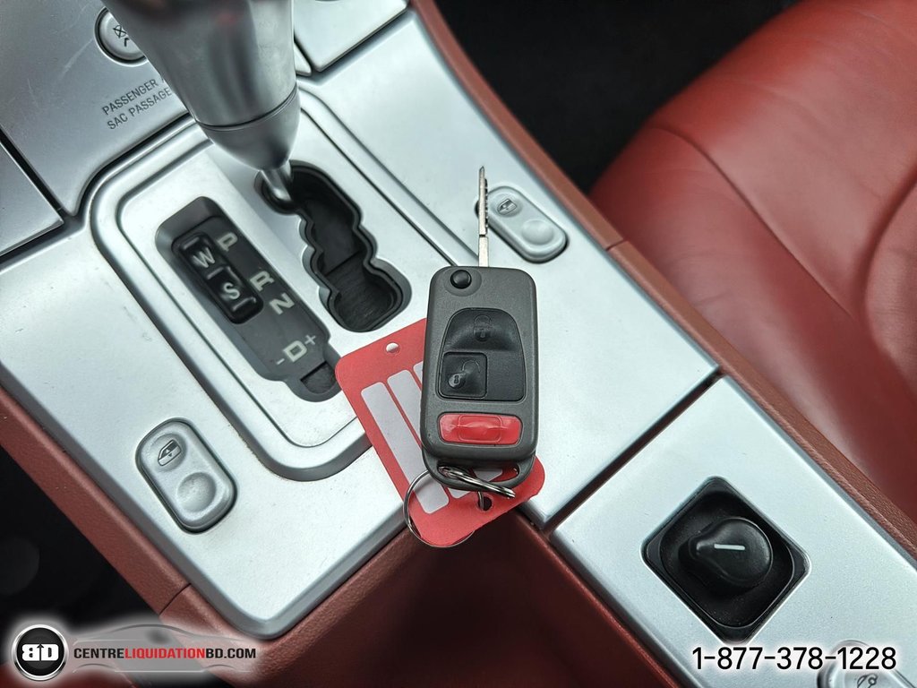 2005 Chrysler Crossfire Limited roadster in Granby, Quebec - 20 - w1024h768px