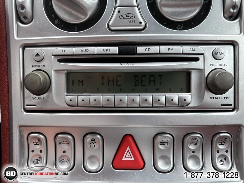 2005 Chrysler Crossfire Limited roadster in Granby, Quebec - 21 - w1024h768px