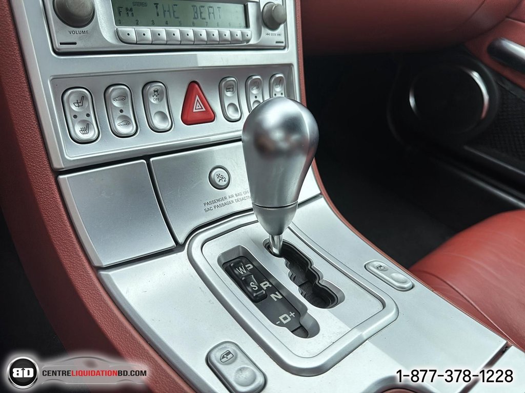 2005 Chrysler Crossfire Limited roadster in Granby, Quebec - 18 - w1024h768px
