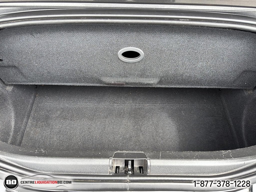 2005 Chrysler Crossfire Limited roadster in Granby, Quebec - 10 - w1024h768px