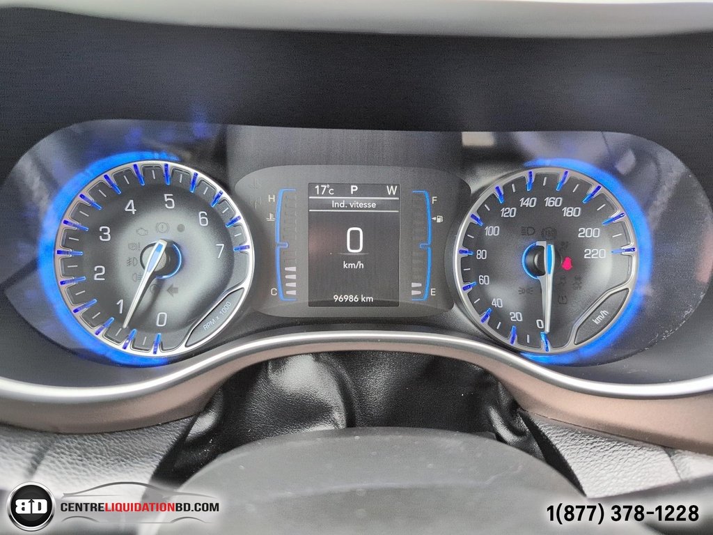 2022 Chrysler Grand Caravan SXT 7 PASSAGERS STOW N GO in Granby, Quebec - 19 - w1024h768px