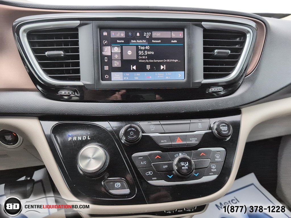 2022 Chrysler Grand Caravan SXT 7 PASSAGERS STOW N GO in Granby, Quebec - 20 - w1024h768px