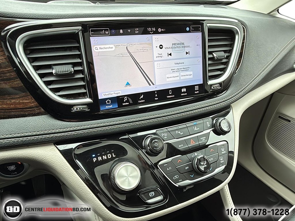 2022 Chrysler Pacifica Hybrid Limited PHEV in Granby, Quebec - 20 - w1024h768px