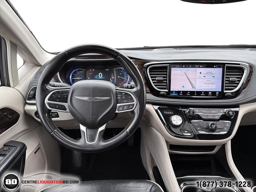 2022 Chrysler Pacifica Hybrid Limited PHEV in Granby, Quebec - 16 - w1024h768px