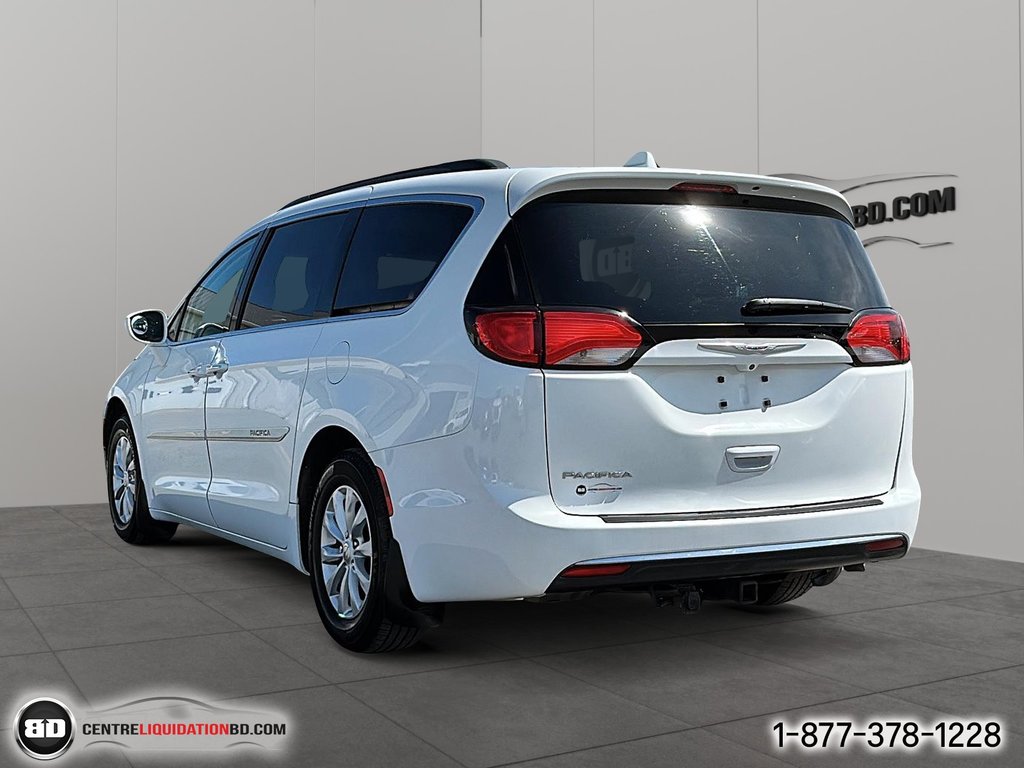 Chrysler Pacifica Touring 2020 à Granby, Québec - 7 - w1024h768px