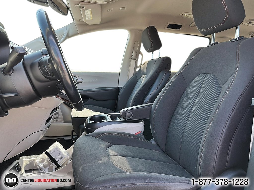 Chrysler Pacifica Touring 2020 à Granby, Québec - 11 - w1024h768px