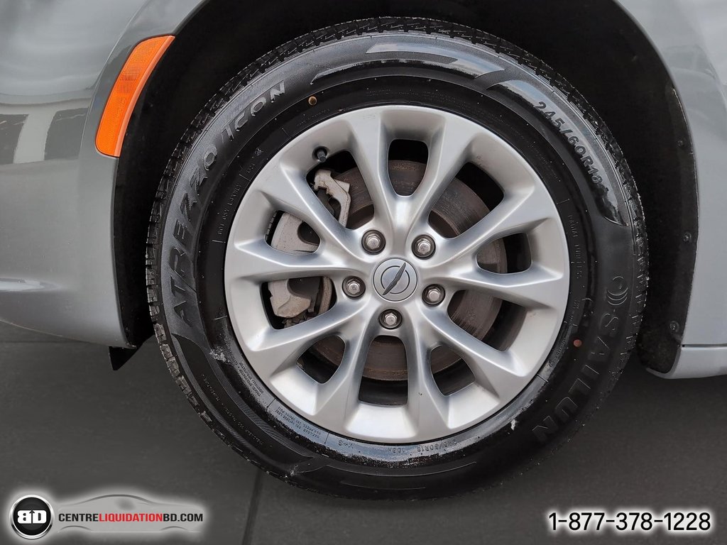 Chrysler Pacifica Touring L AWD 2023 à Granby, Québec - 10 - w1024h768px