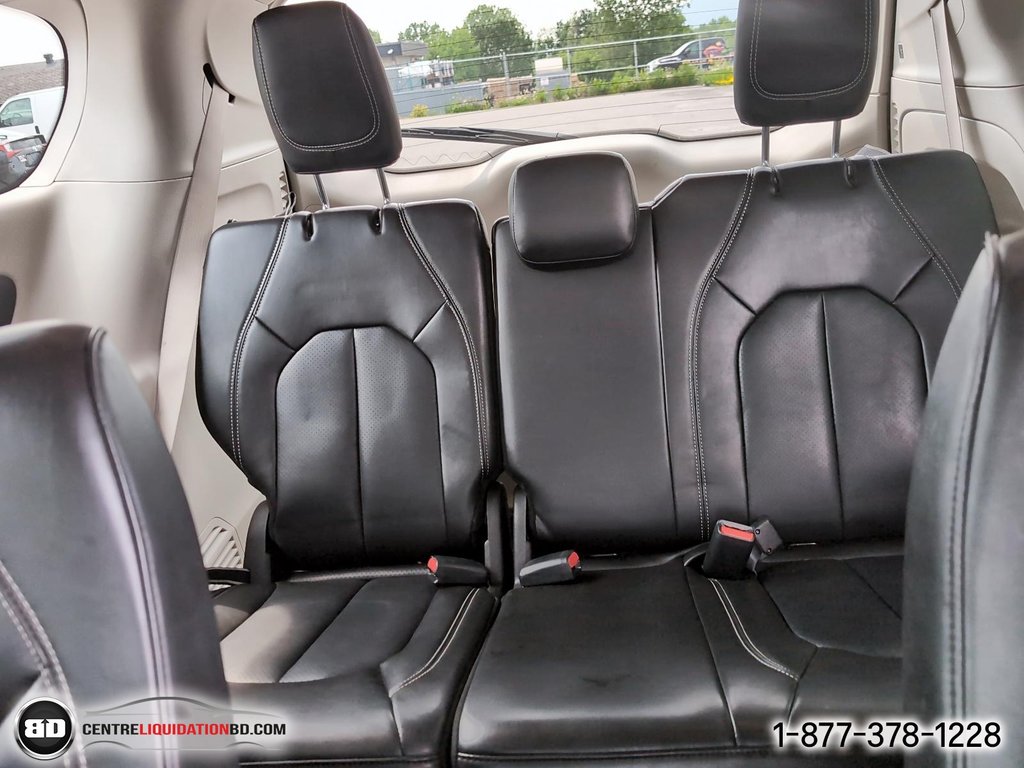Chrysler Pacifica Touring L AWD 2023 à Granby, Québec - 20 - w1024h768px