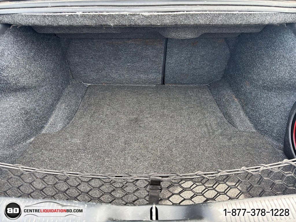 2017 Dodge Charger SXT in Granby, Quebec - 9 - w1024h768px